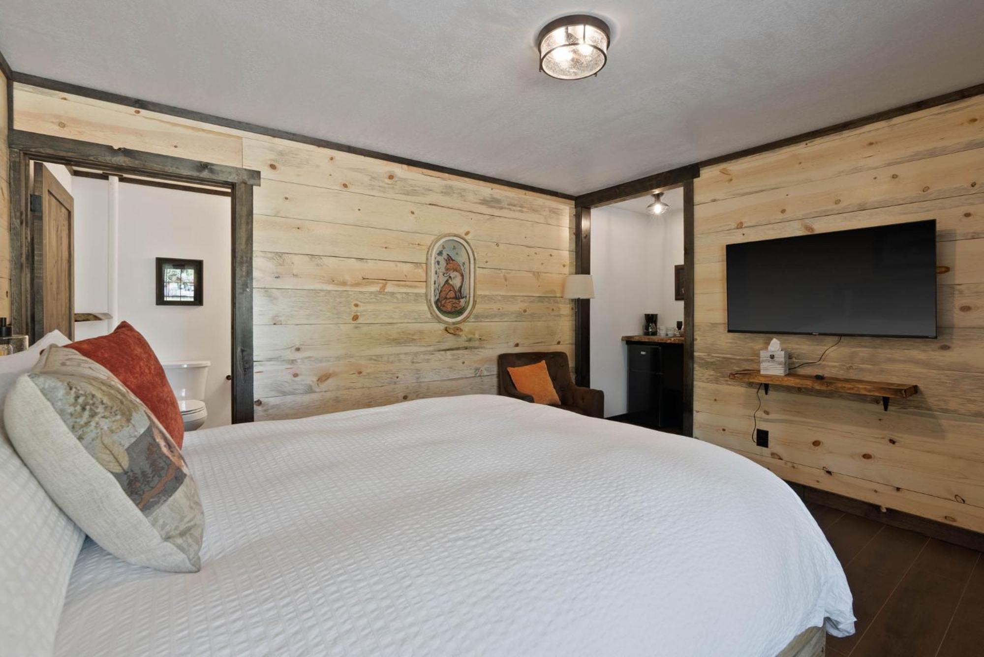 Lake Village Lodge 科达伦 外观 照片