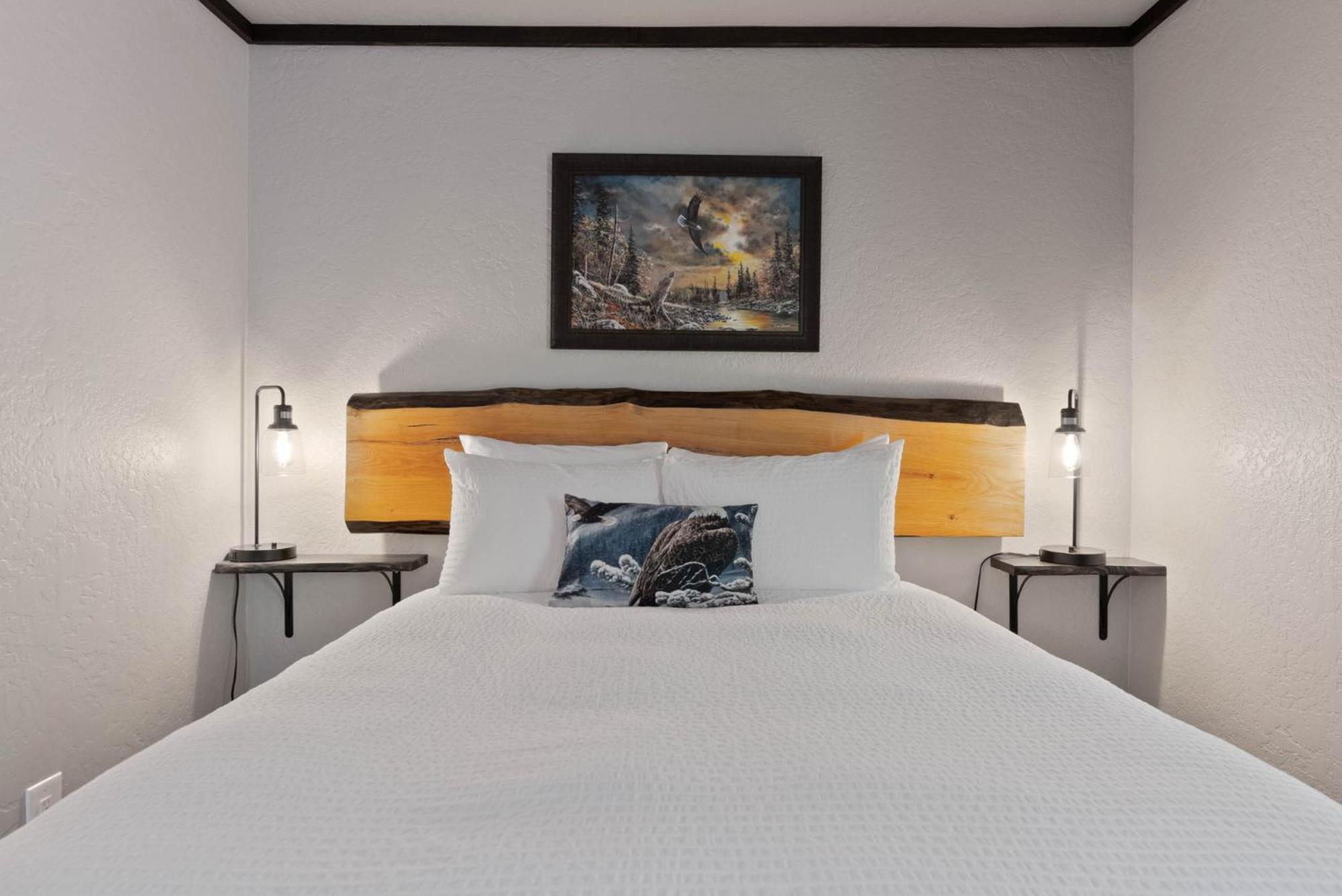 Lake Village Lodge 科达伦 外观 照片